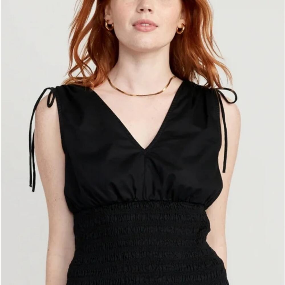 Old Navy Top WMNS XL Black Ruched Waist V-Neck Tie Shoulder Sleeveless Blouse